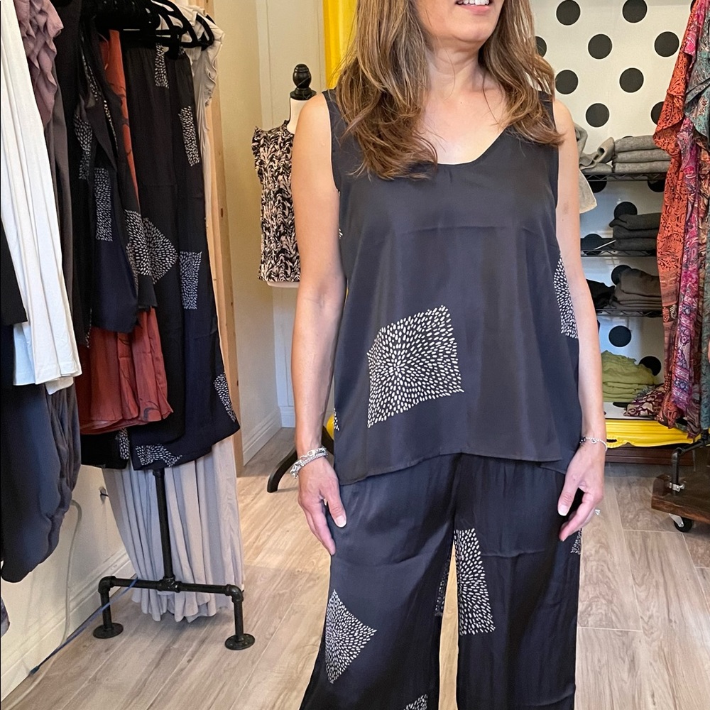 NWT Grade & Gather Dotted Square Tank Top Cami